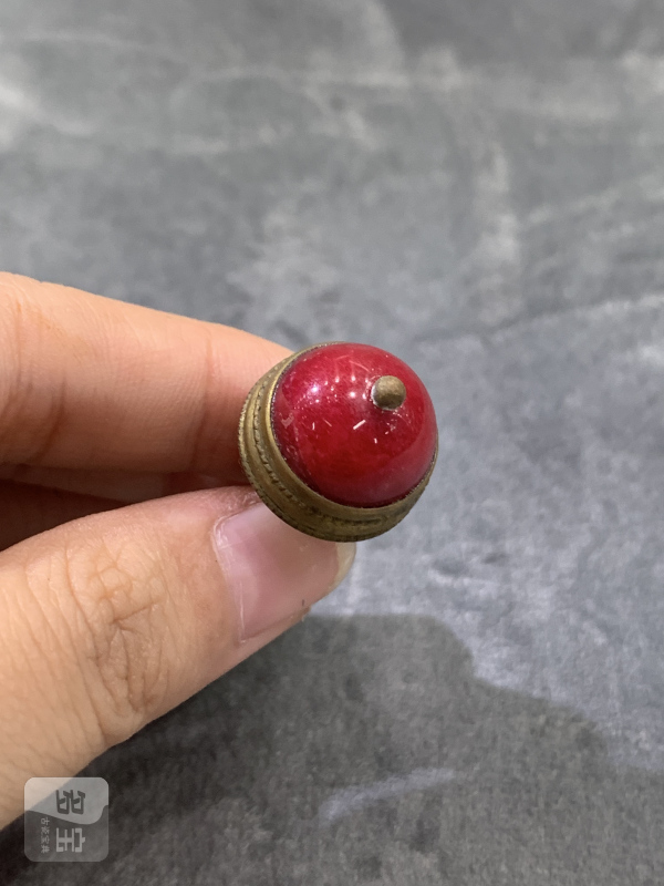 清中期青花釉里红缠枝花卉纹鼻烟壶 - 图8